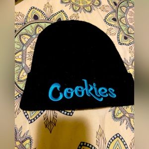 Cookies Beanie Black and Blue OSFM
